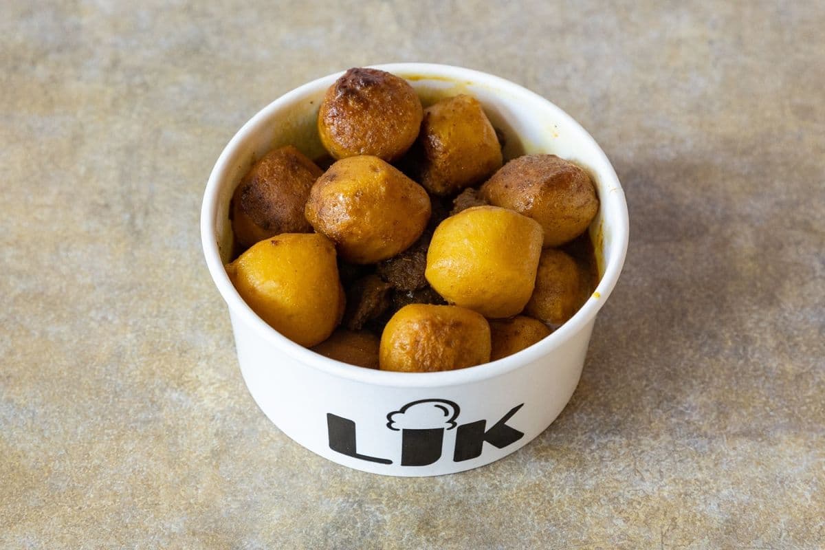 Spicy Curry Fish Balls / 辣咖哩魚蛋