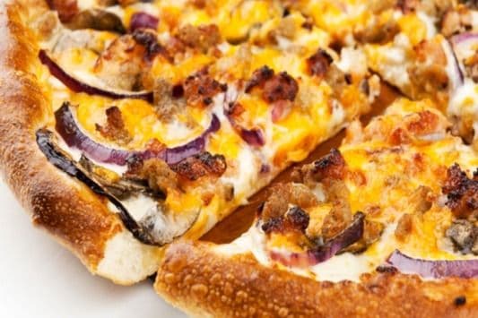 Small Chicken Bacon Pizza