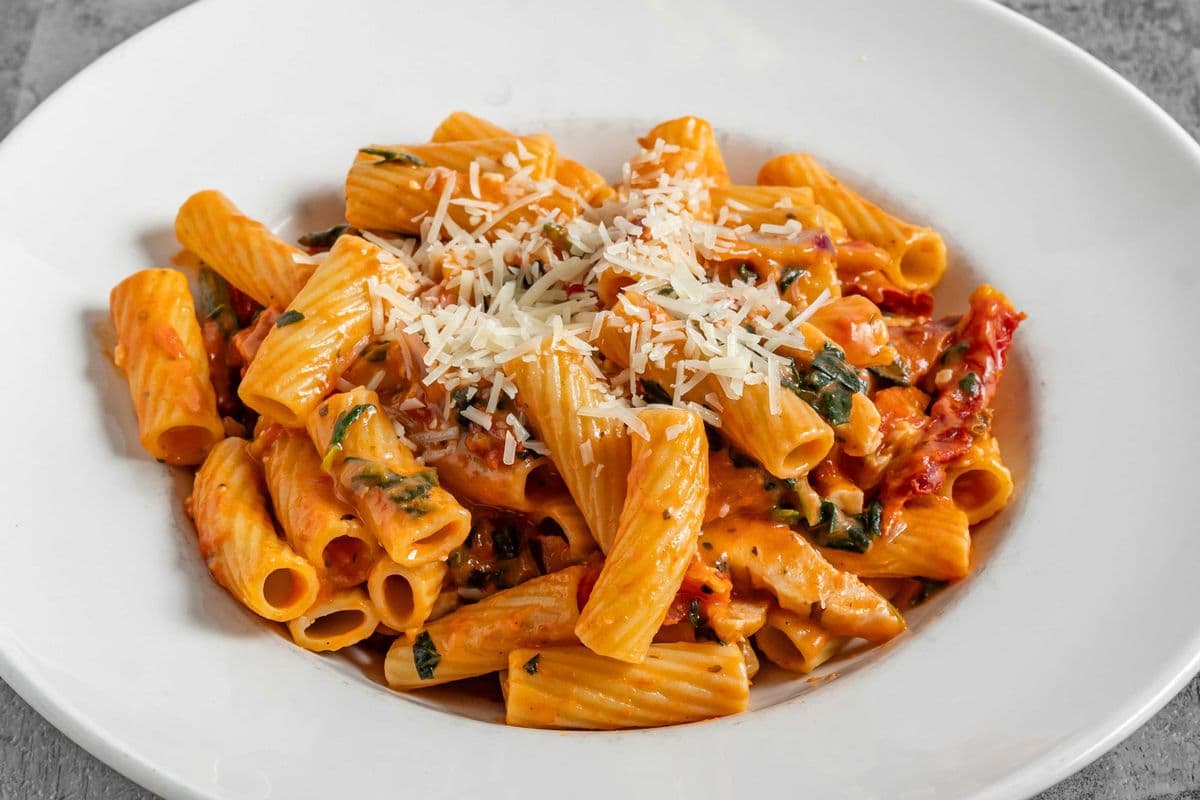 Tony's Tuscan Chicken Rigatoni