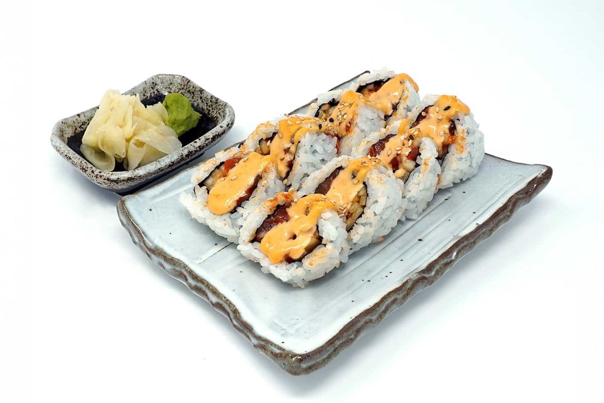 Spicy Salmon Roll (8 pcs)