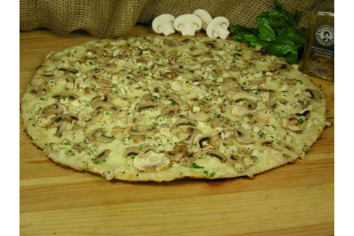 10" Small Mamma's Chicken Pesto Pizza