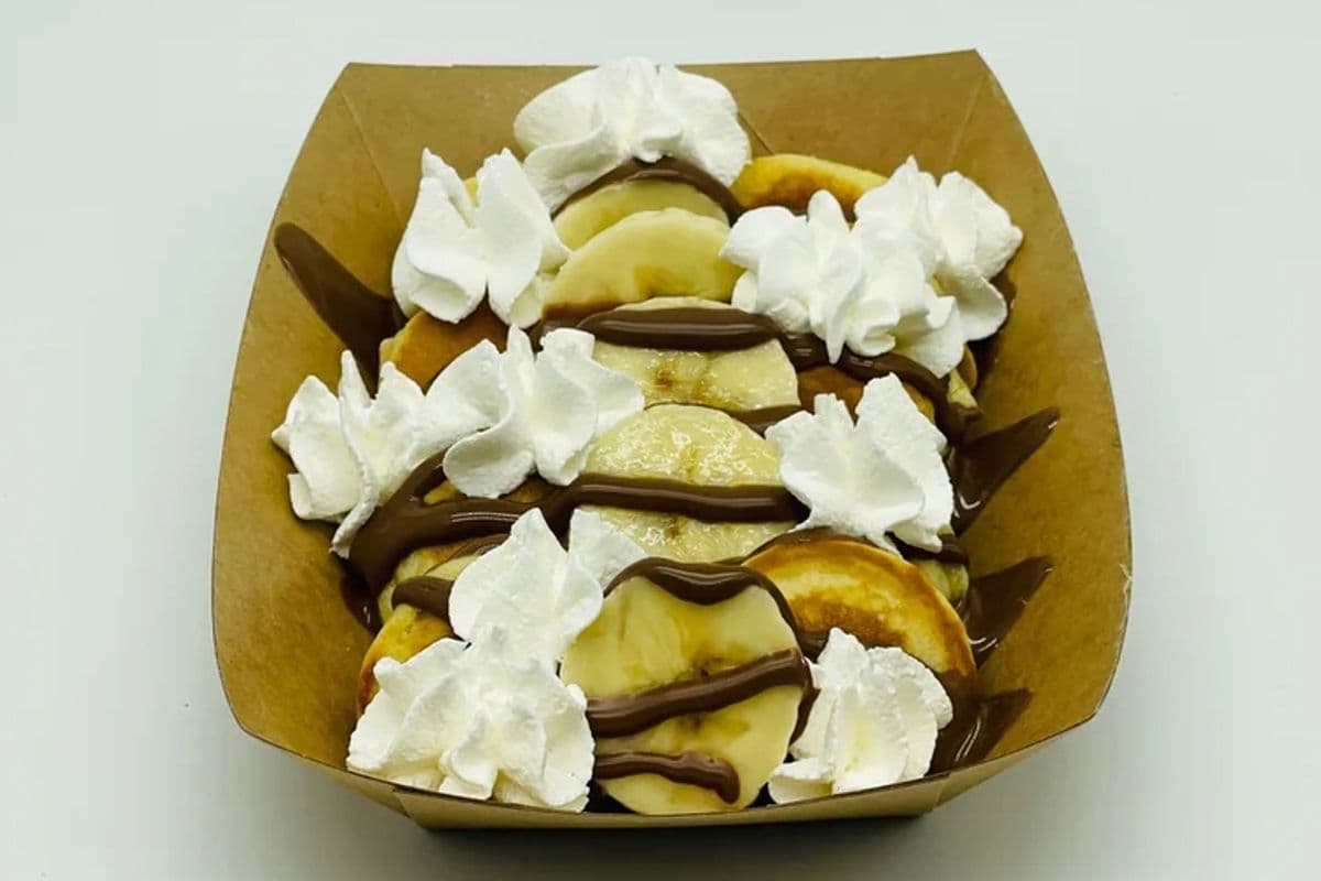 Mini crêpes banane chantilly / Mini Whipped Banana Pancakes