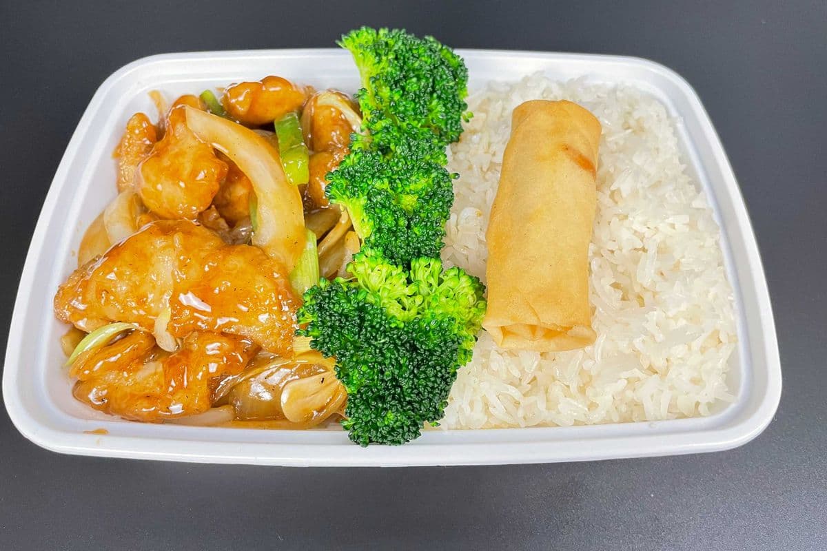 葱爆鱼片饭 / SF Scallion Fish Fillet with Rice