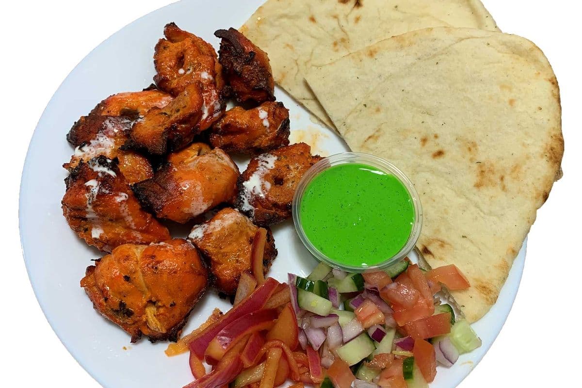Tandoori Chicken Tikka with Garlic Naan