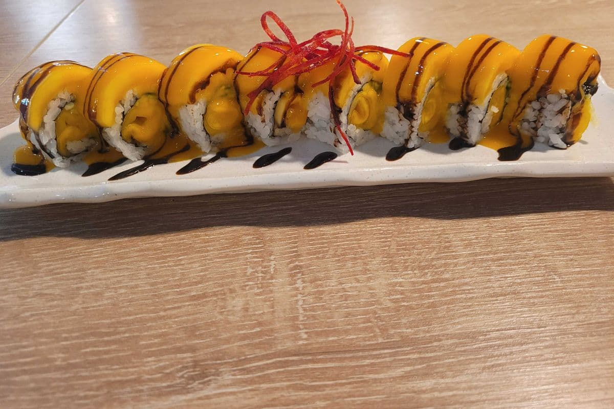 Golden Mango Roll