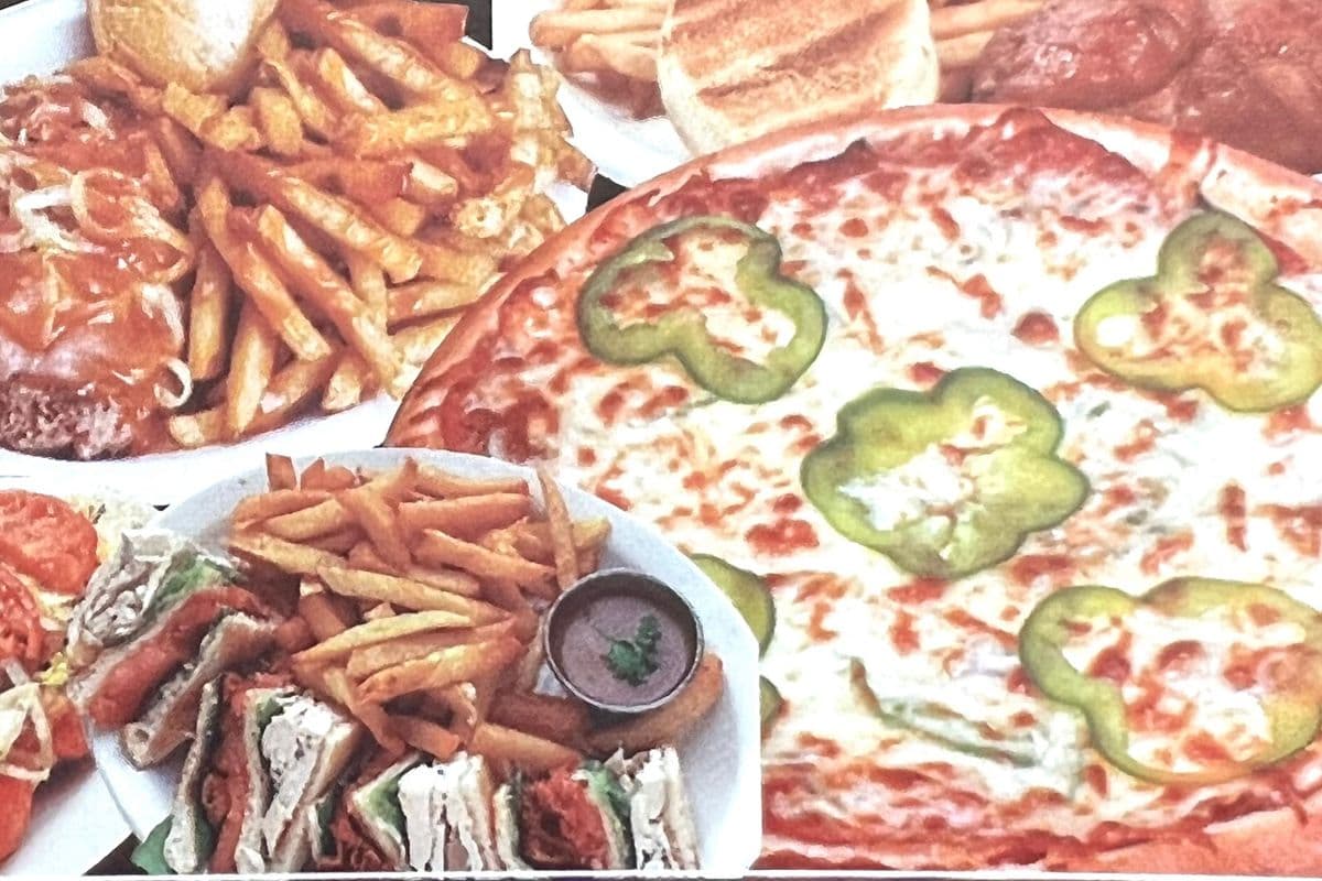2 pour 1 - Pizza moyenne 12" toute garnie