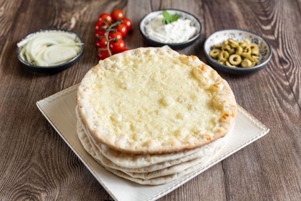 Manakeesh fromage (6 mcx) / Cheese Manakeesh (6 Pcs)