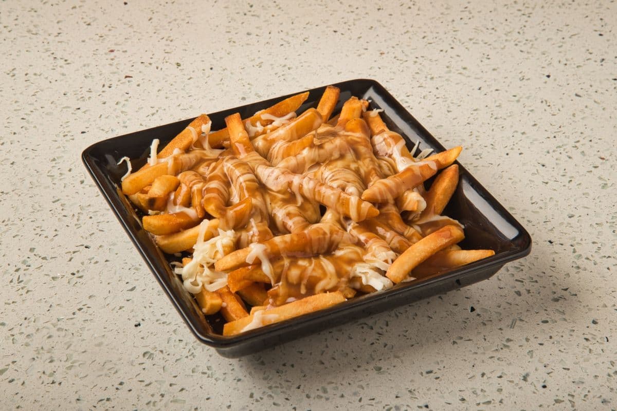 Petite poutine régulière / Small Regular Poutine