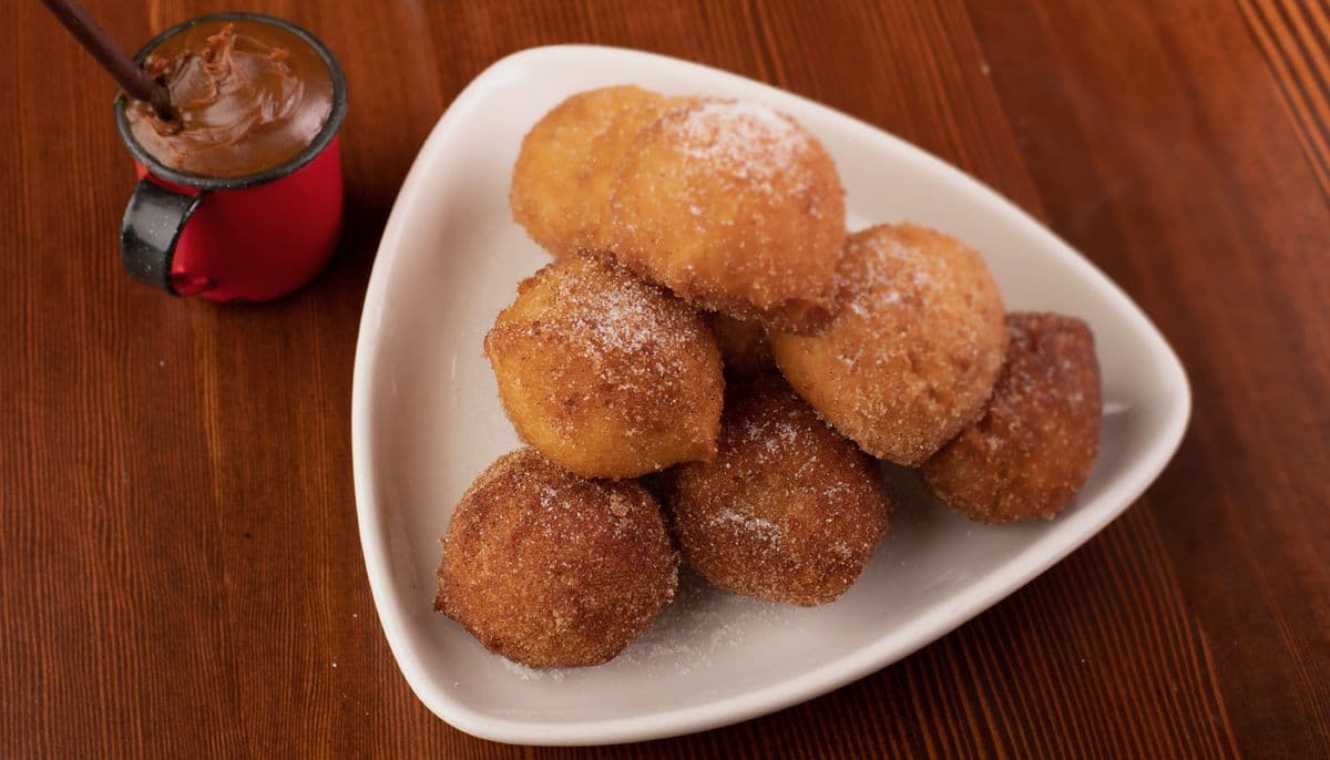 10 Bolinhos de Chuva (MINAS Mini Donuts)