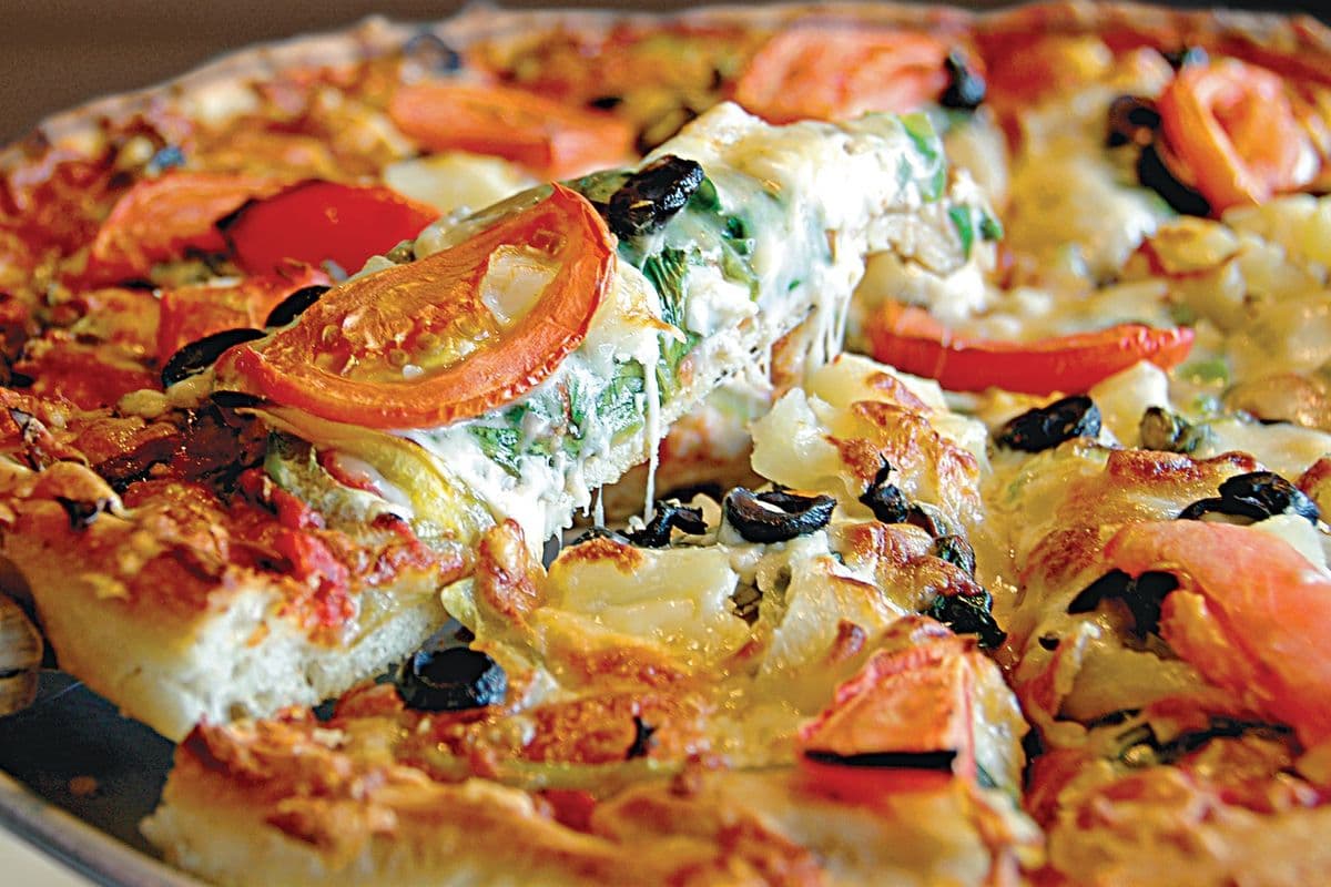 Vegetarian Deluxe Pizza