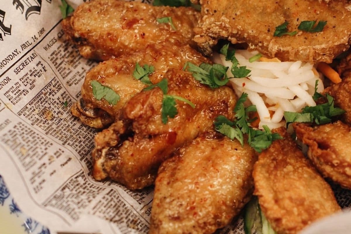 Cánh Gà Chiên Nước Mắm / Fish Sauce Glazed Wings