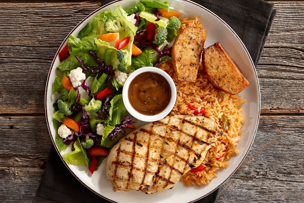 Poitrine de poulet marinée grillée / Grilled Marinated Chicken Breast
