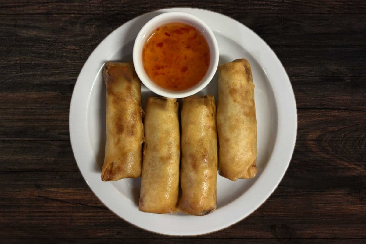 1. Veggie Spring Rolls (4 pcs)