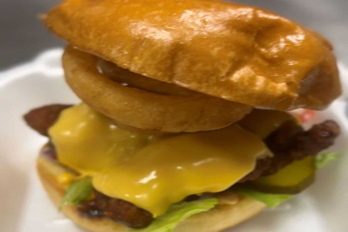 Hot Sauce Chicken Burger