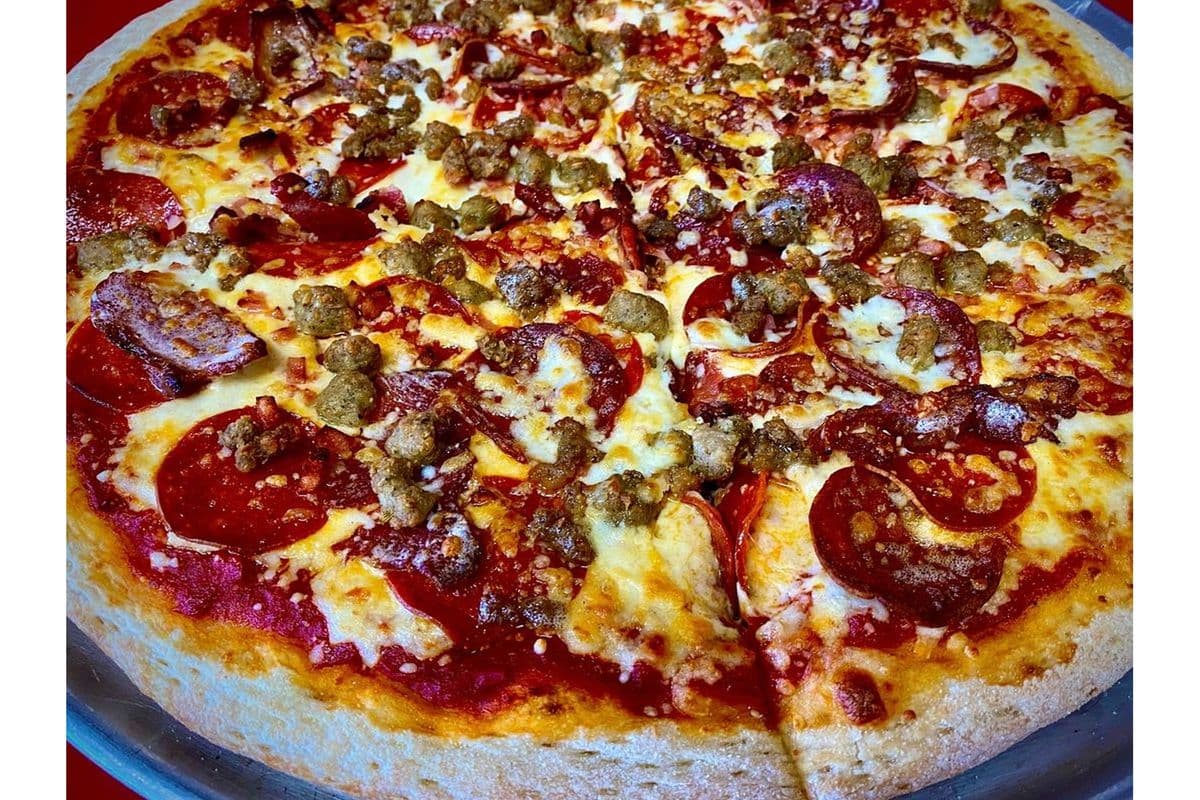 Mega Reginos Deli Pizza