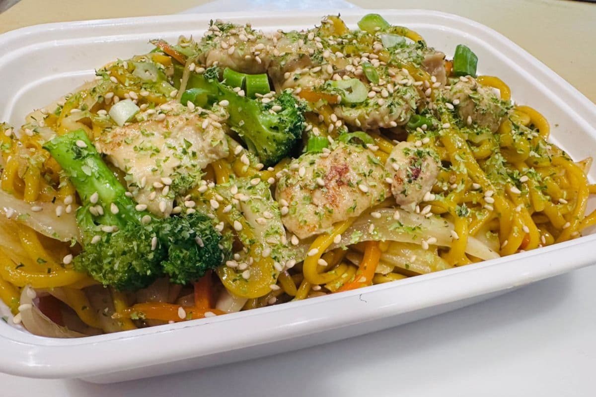 L5. Shrimp Yaki Soba