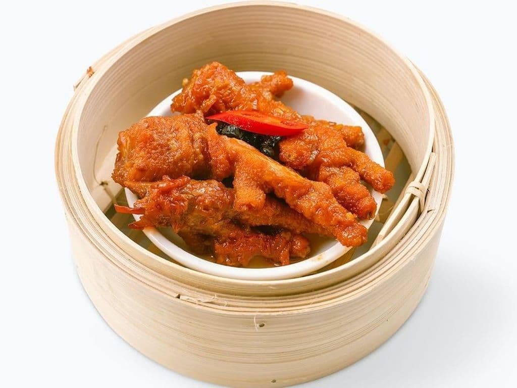 S08 Chicken Feet