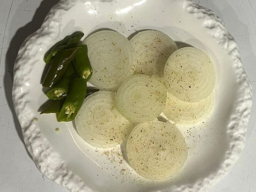 Onions /Chilis