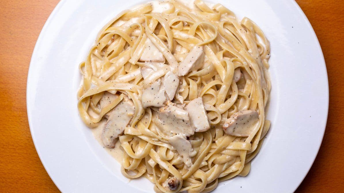 Fettuccine Chicken Alfredo
