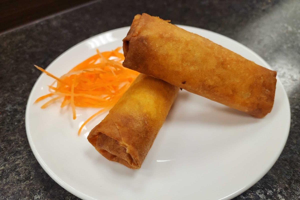 2. Rouleau Imperial (2) / Fried Spring Roll (2)