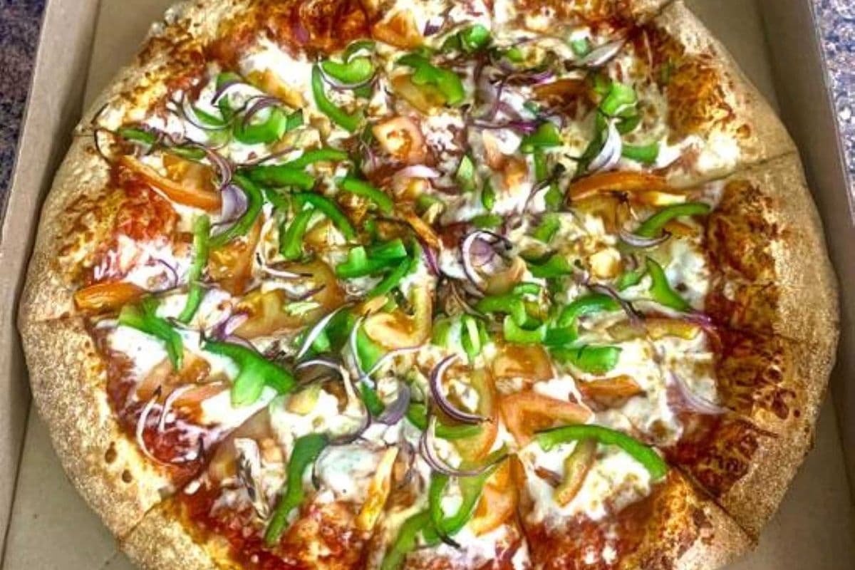 Extra-Large Three Topping Pizza
