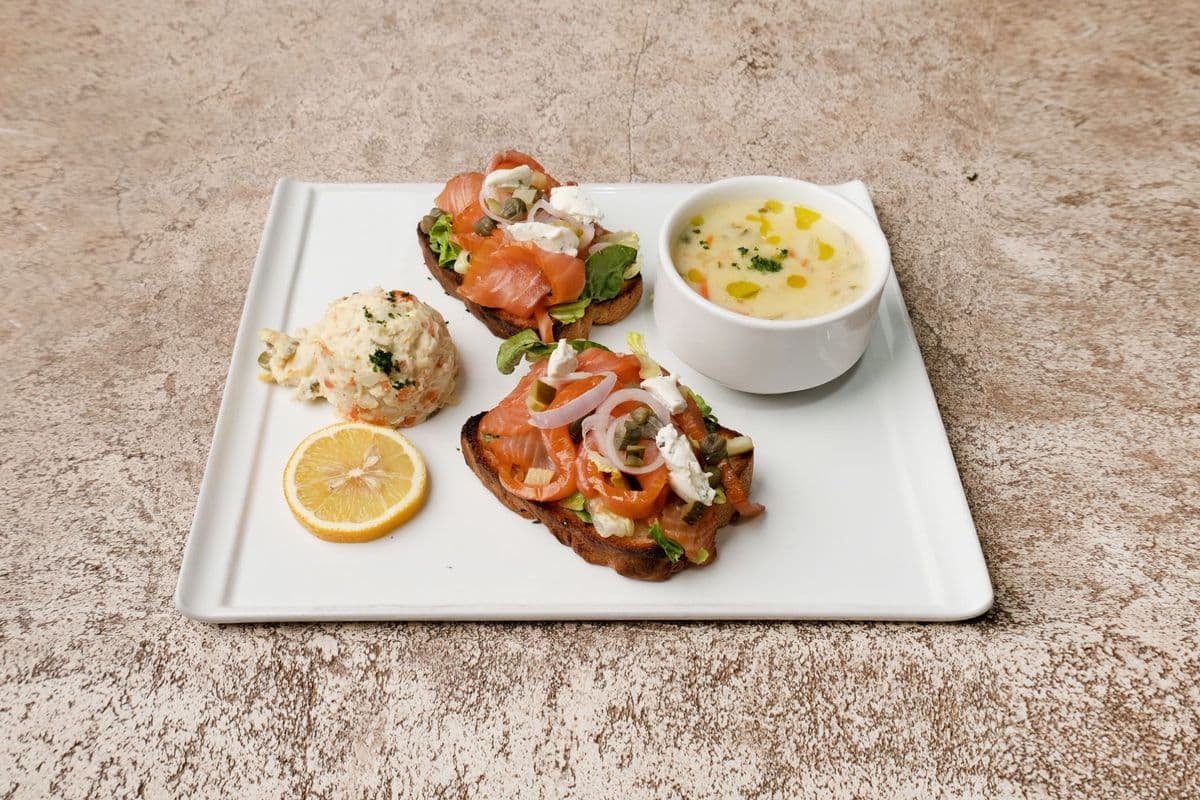 New Yorker (Double Smoked Salmon)