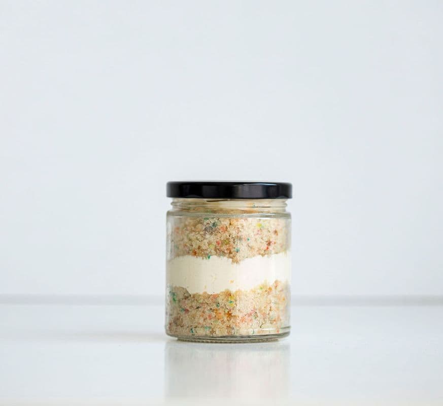 Birthday Cake in Jar (220 gm)