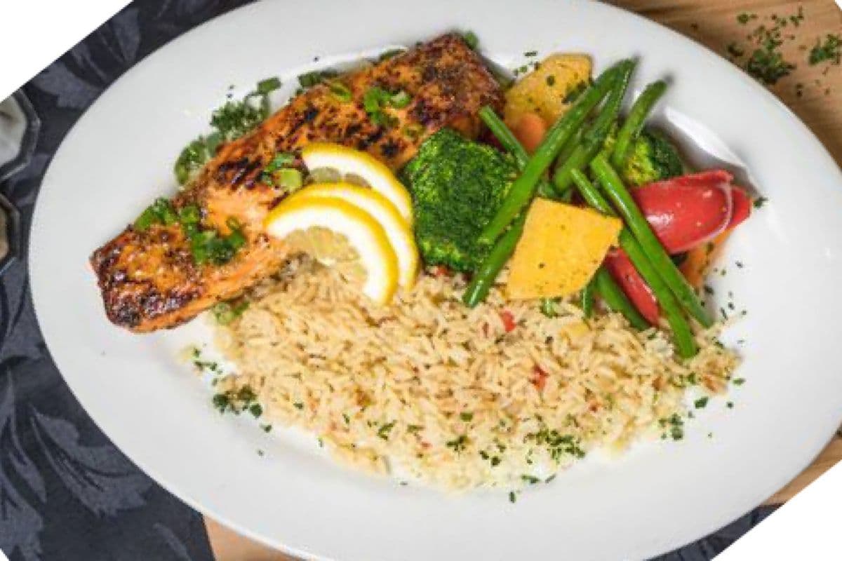 Atlantic Salmon (8 oz)