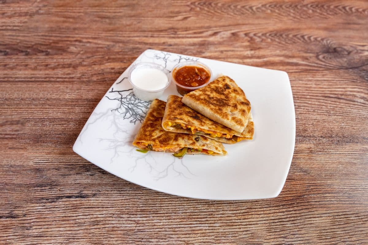 Grilled Chicken Quesadilla (Regular)