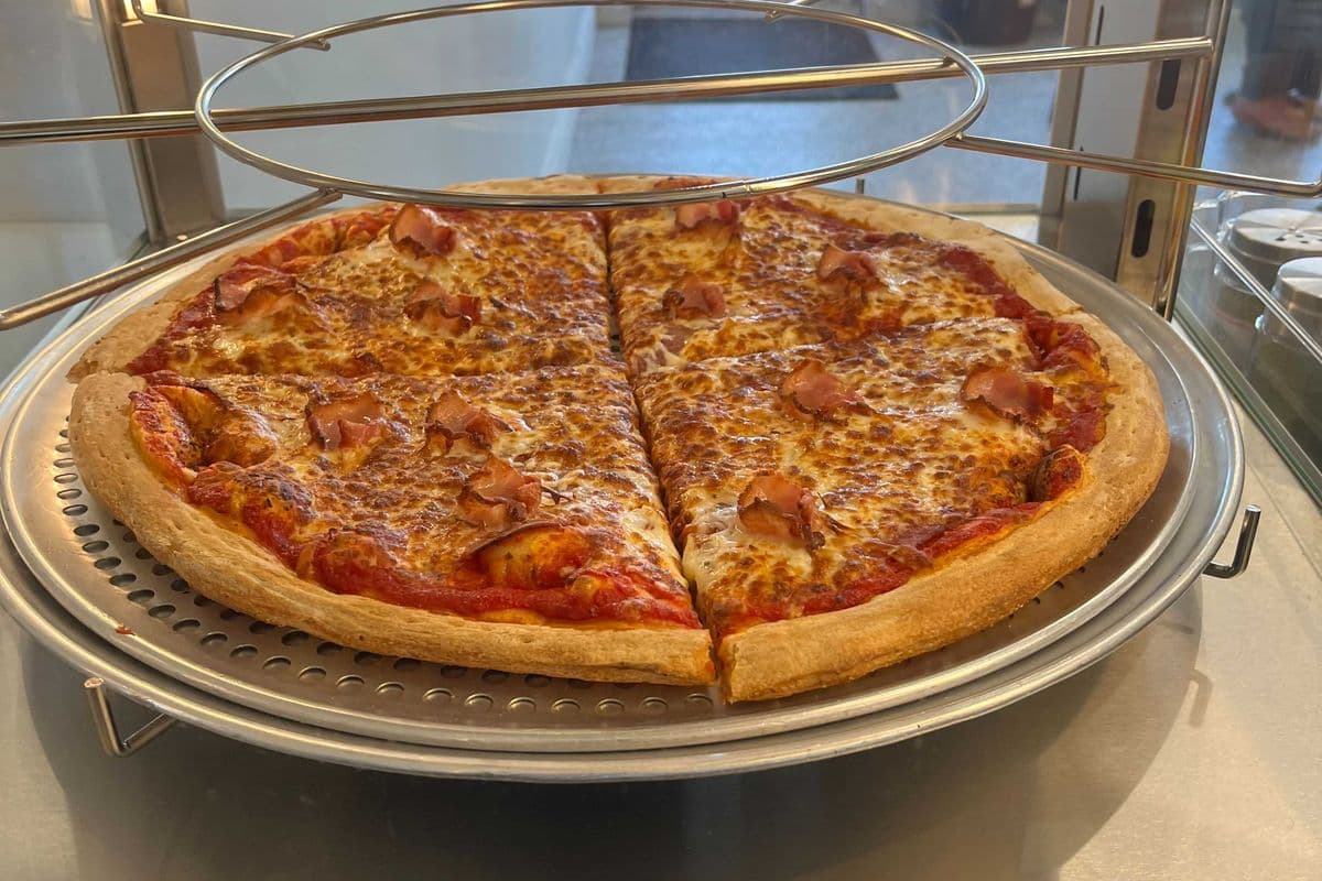 Hungry Person Special! 2 Big Slices & 1 Can of Pop