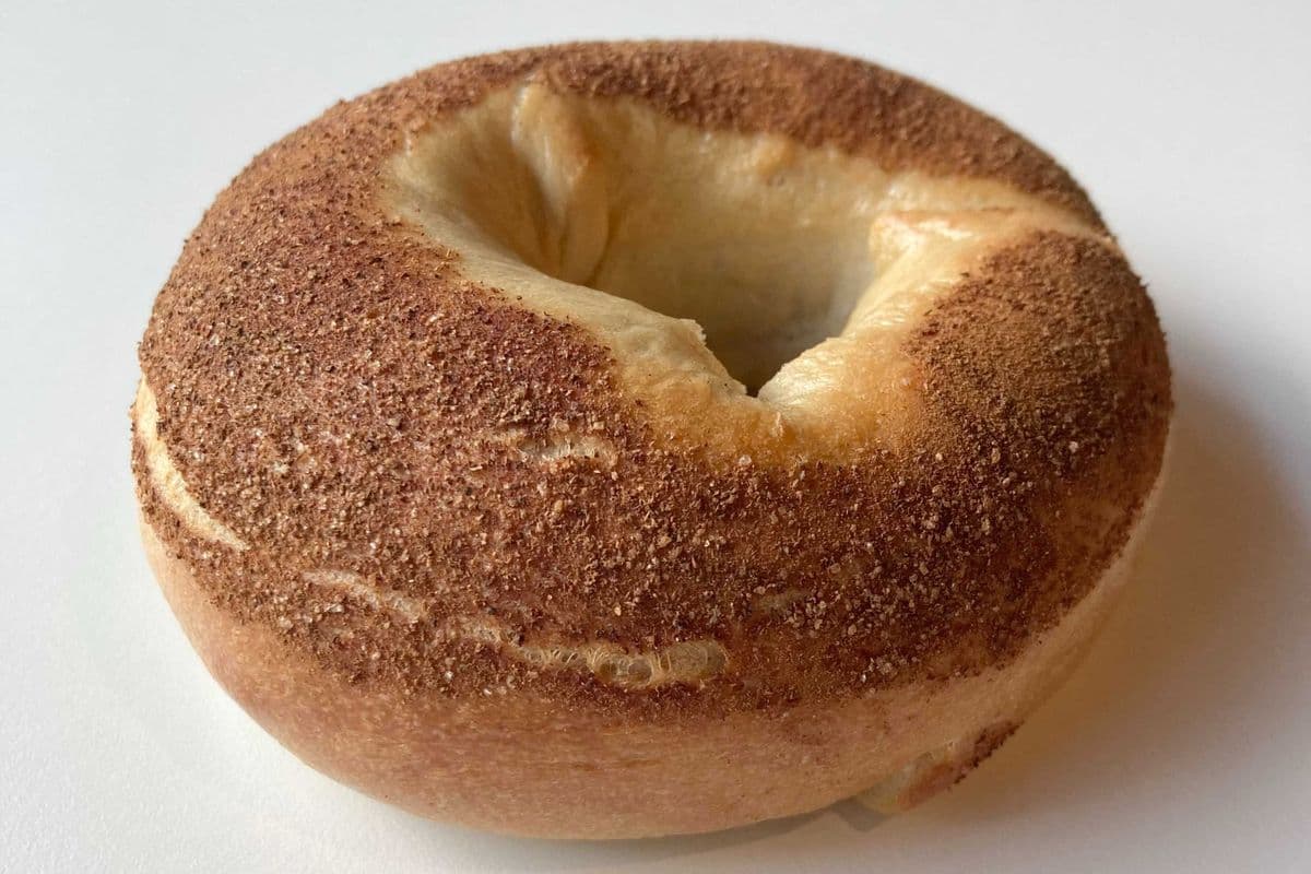 Six Pack Cinnamon Sugar Bagels