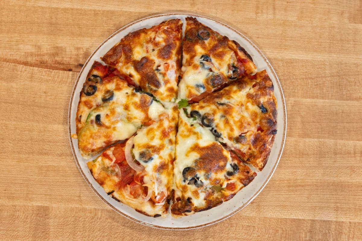 8" Small The Greek Pizza