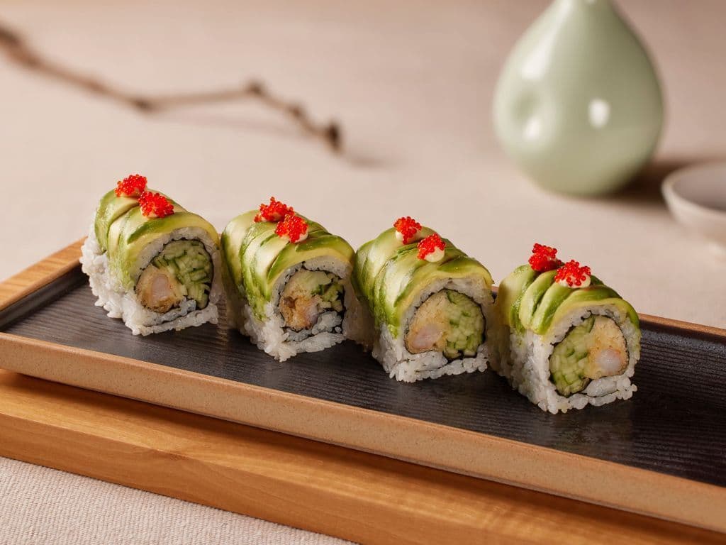 Green Dragon Roll (8pcs)