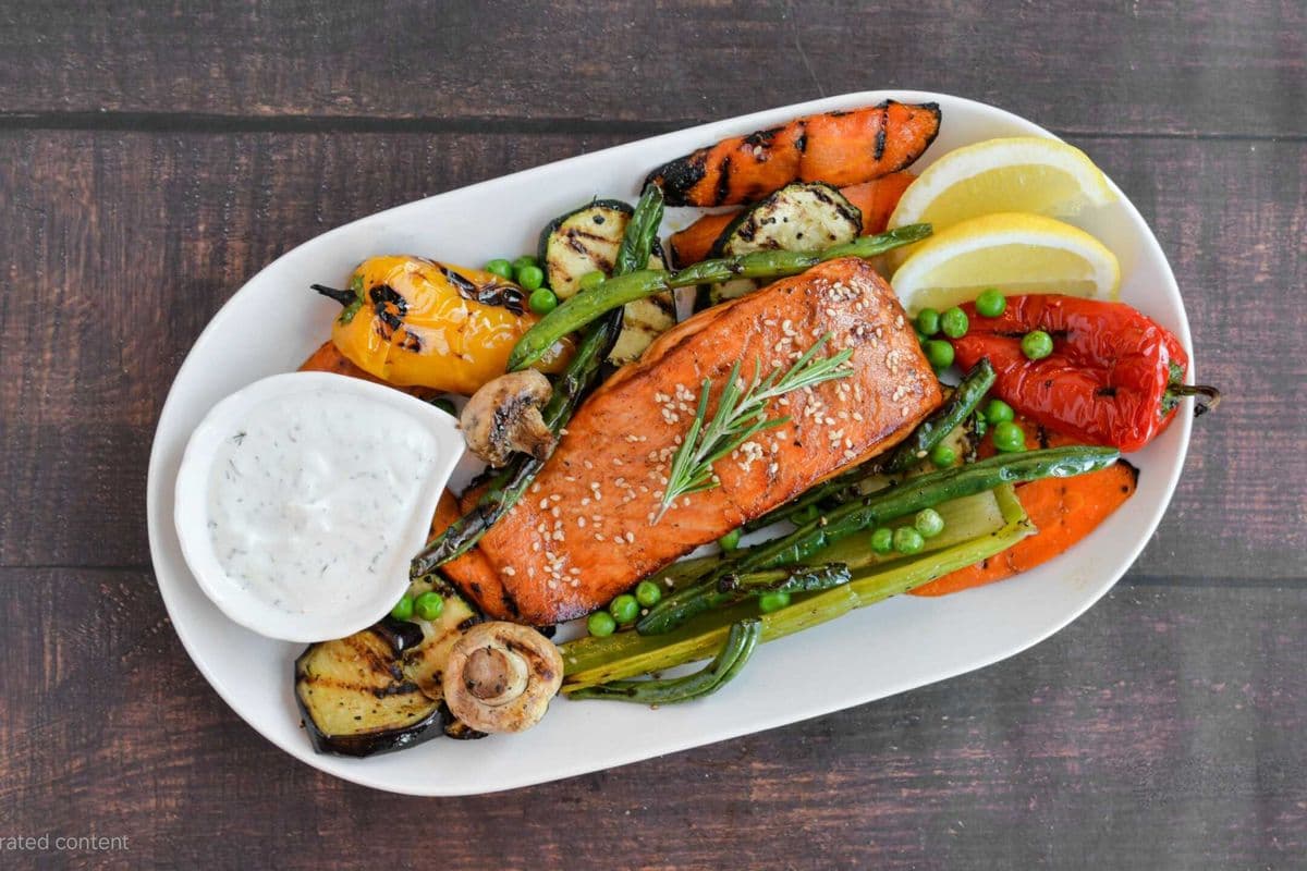 Salmon Fillet with Grilled Vegetables