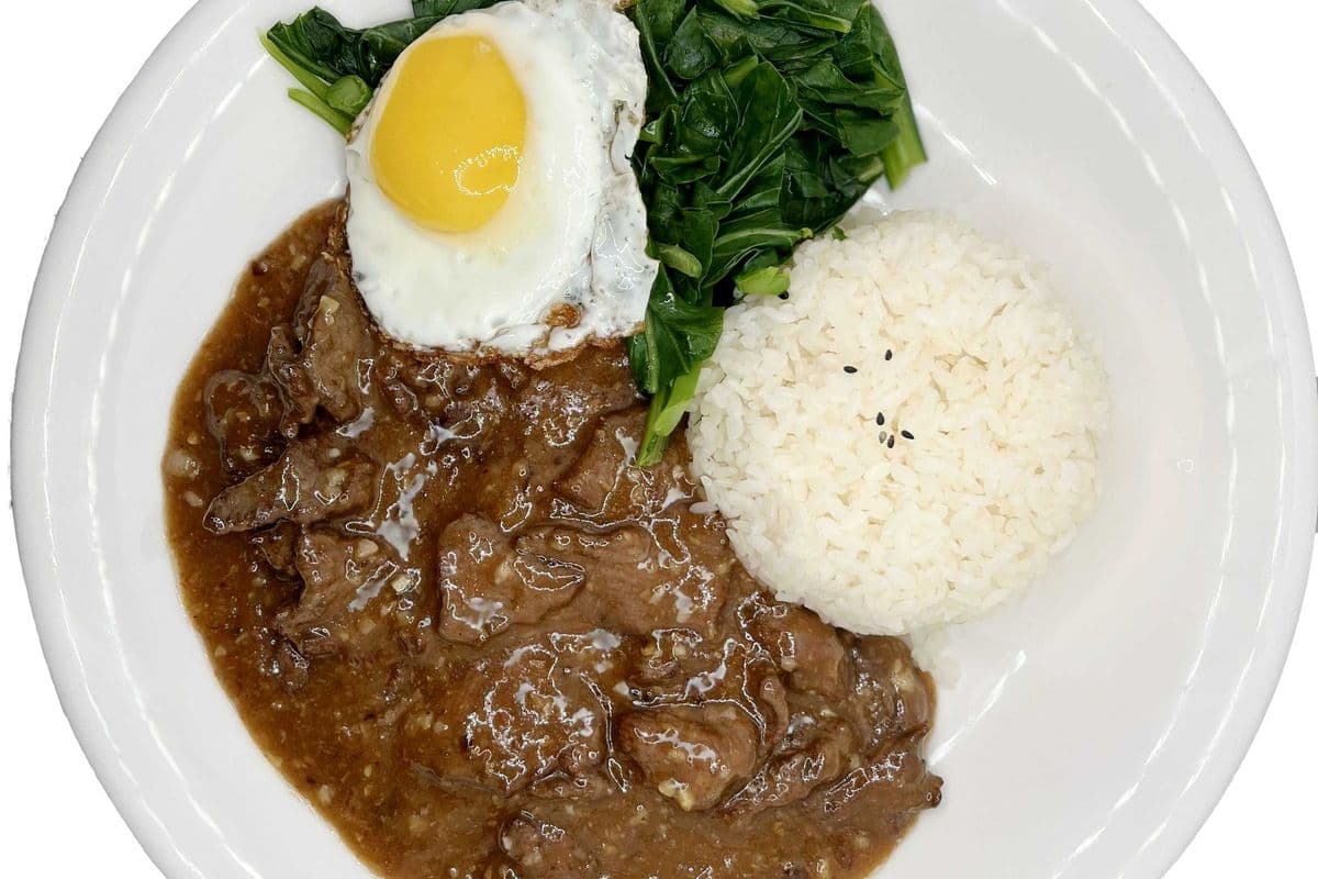 Satay Lamb on Rice 沙茶羊燴飯