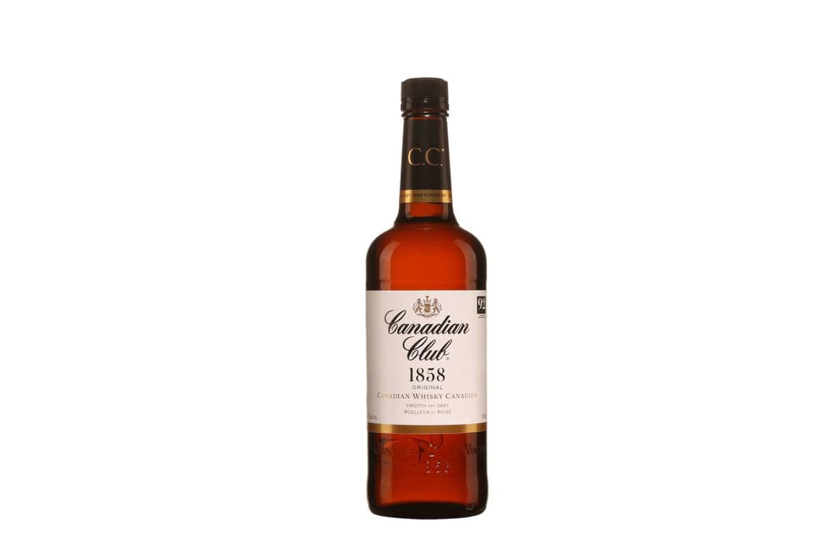 Canadian Club (750 ml Bottle) (1 x 750 ml Bottle)