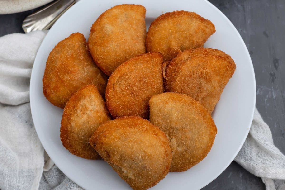 Rissois de Camarao (1/2 Dozen)