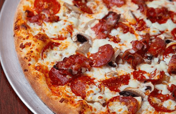 10. 14" Deluxe Pizza