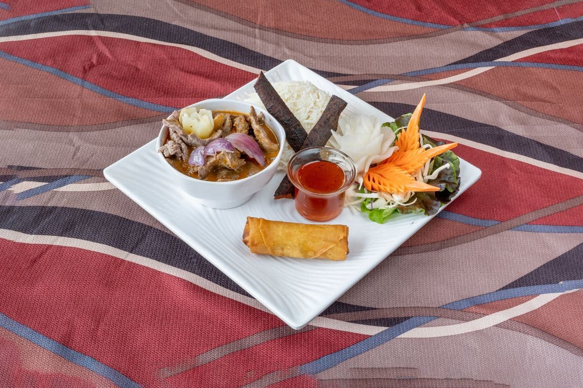 4. Masaman Curry Beef - Lunch Special