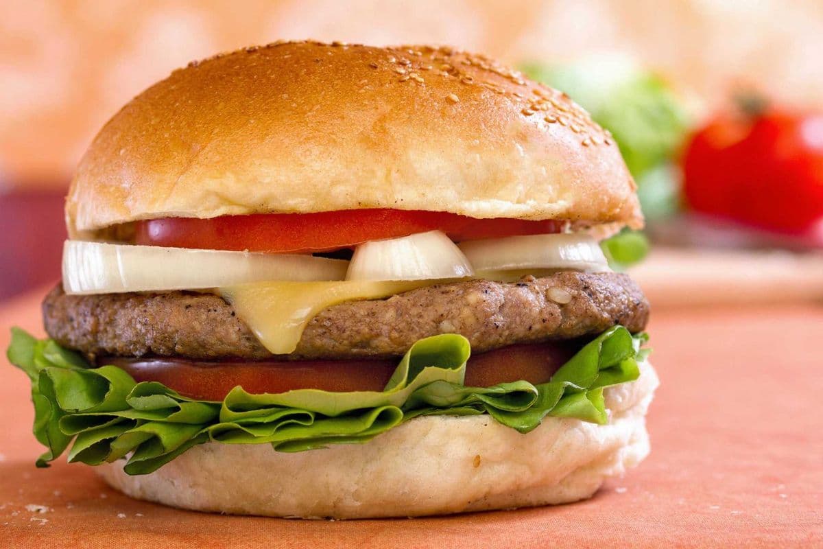 Cheese Burger & 1 Side