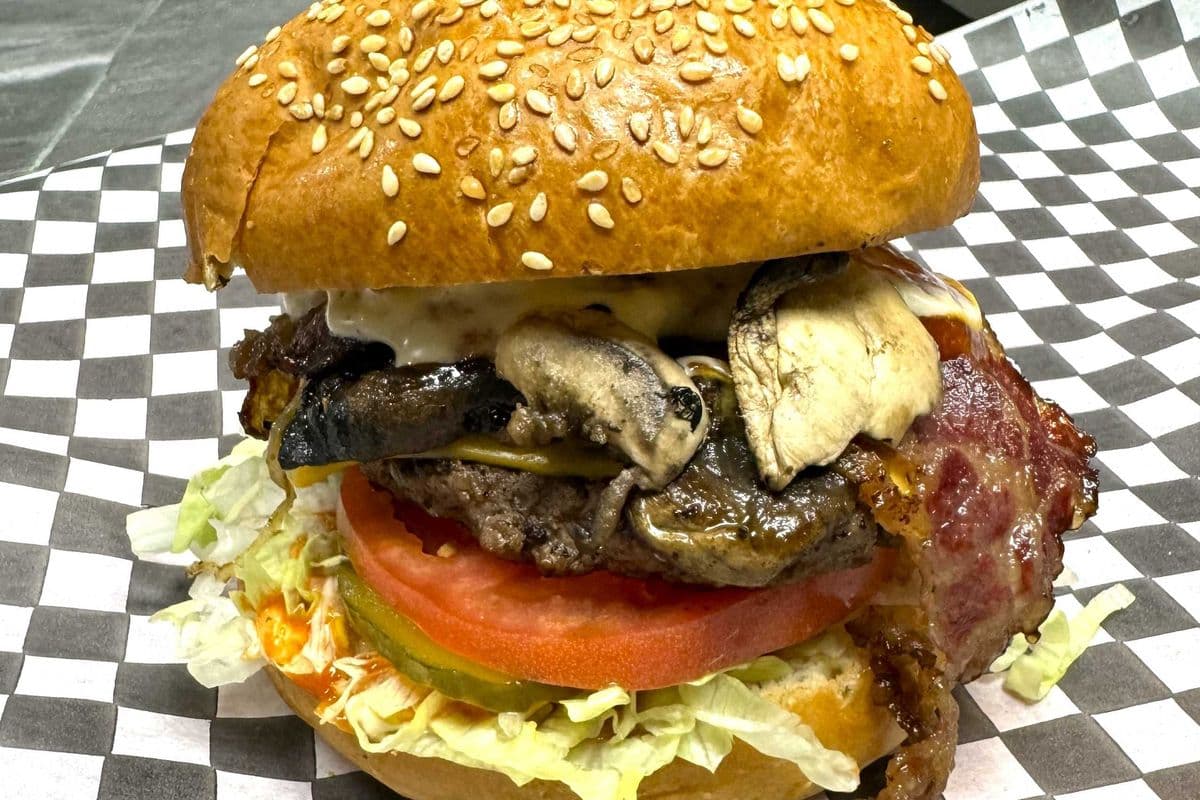 Stinger Burger