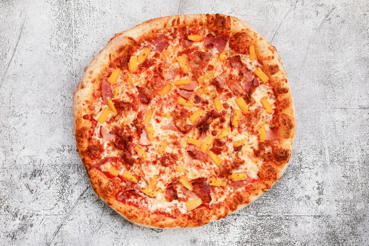 Hawaiian Pizza