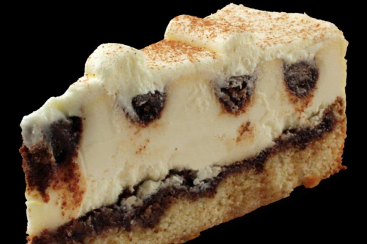 Cinnamon Bun Cheesecake
