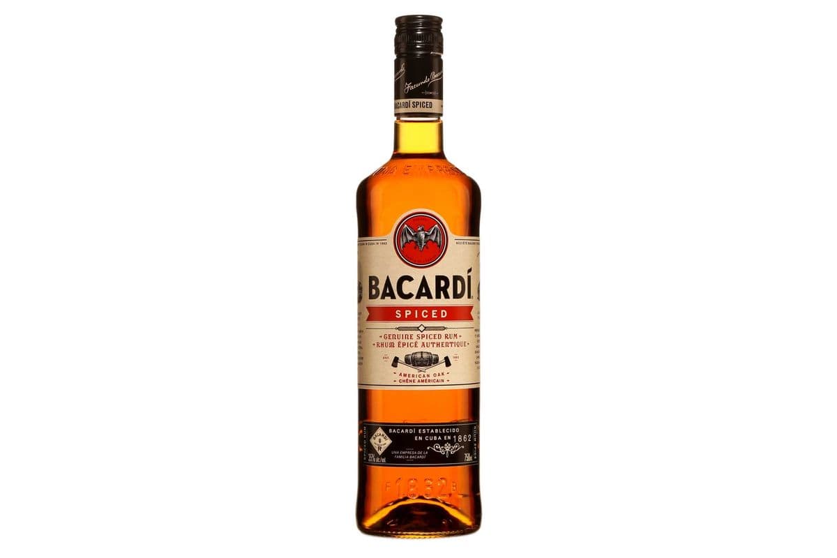 Bacardi Spiced Rum (750 ml) (1 x 750ml)