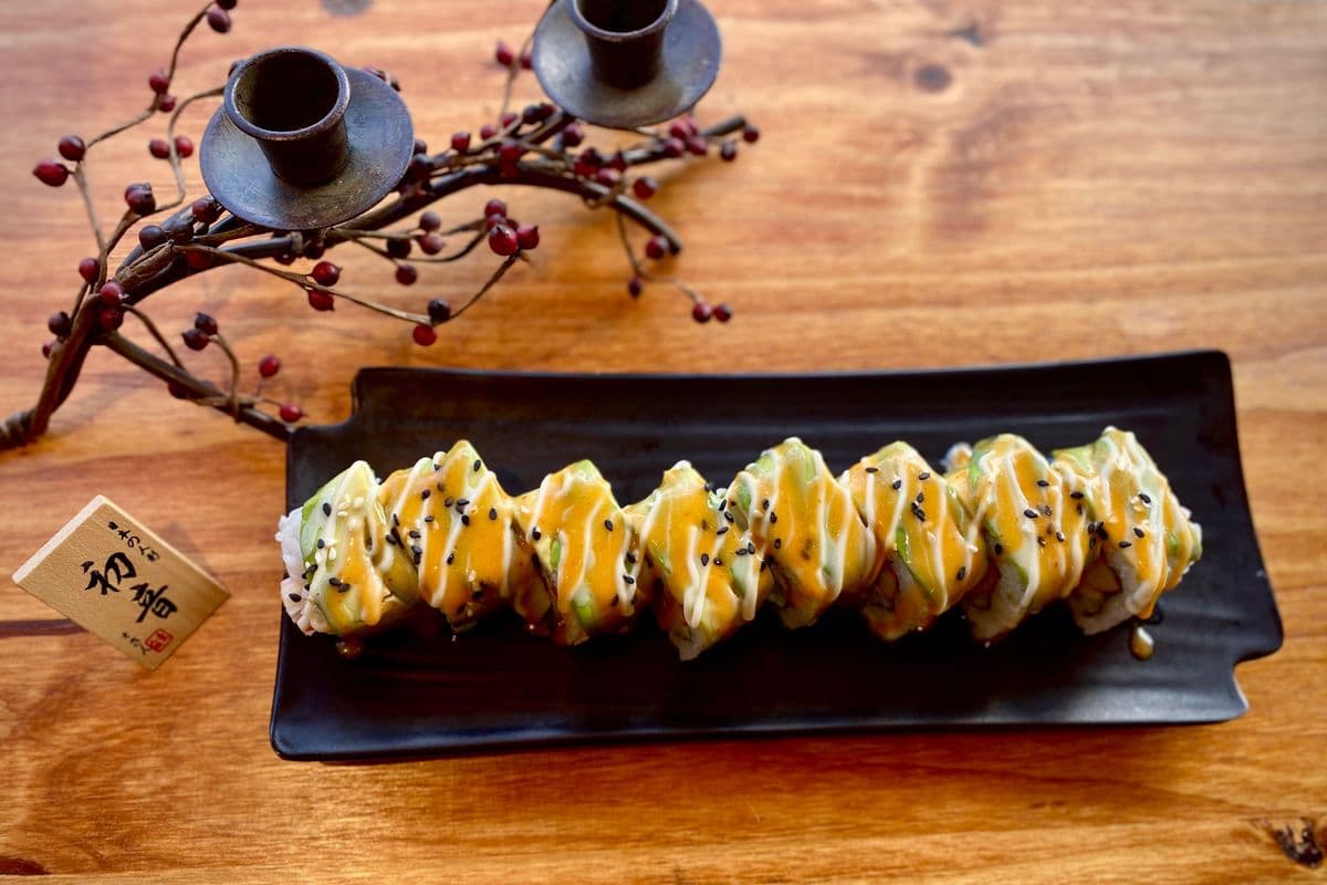1. Red Dragon Roll (8pcs)