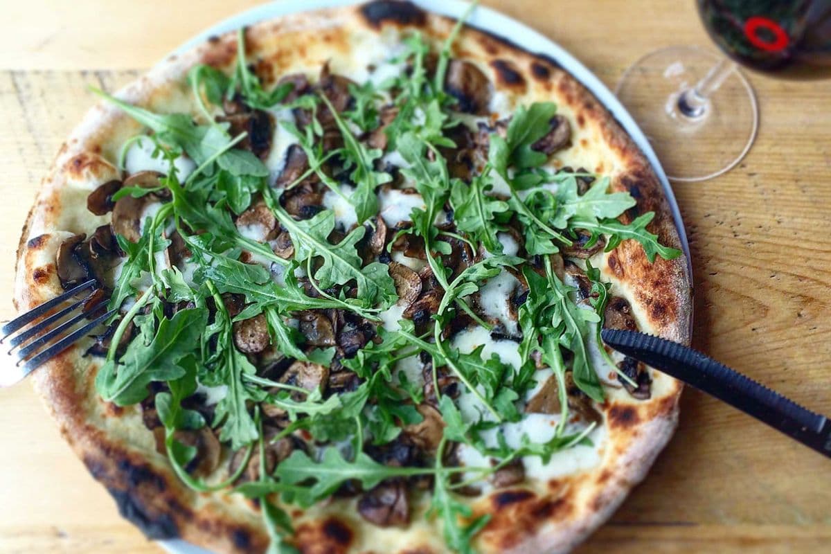 Pizza Funghi