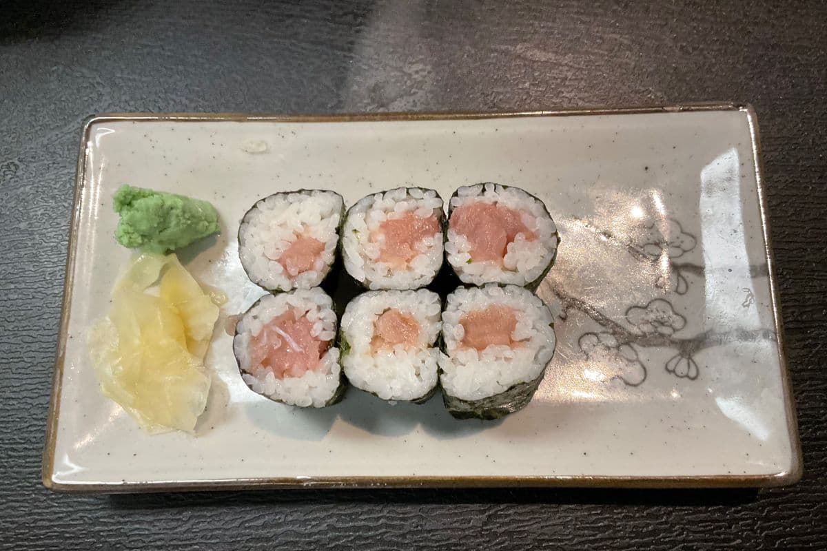 Tuna (Tekka) Maki (6 pcs)