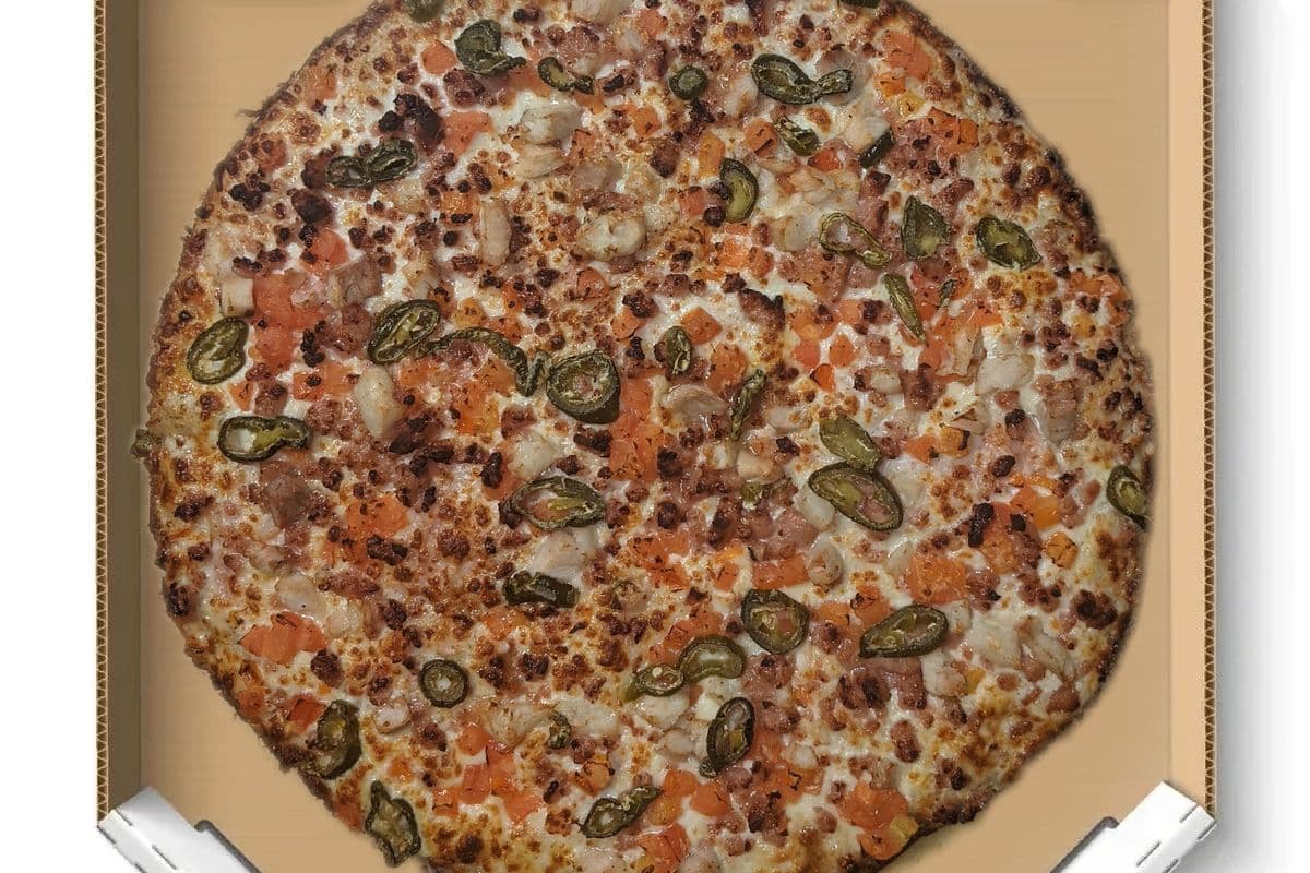 Small Chicken Club Pizza