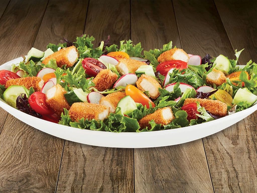 Salade du jardin avec lanières végé croustillantes / Veggie Garden Salad with crispy veggie strips