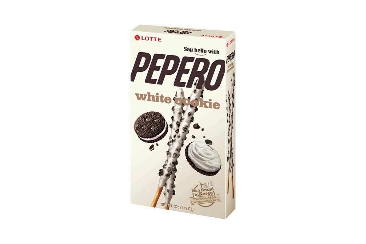 Pepero White Cookie Stick Biscuit with White Chocolate (32g)